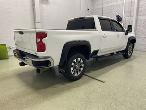 CLEAN 2024 C H e V R o L E T Silver ado 3500HD LT Crew Cab 4WD - Product Image 2