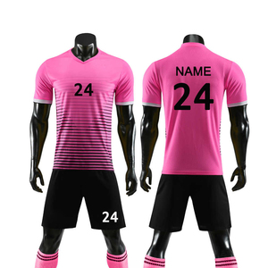 Uniforme de fútbol sublimado personalizado para hombre, conjunto corto transpirable de secado rápido para entrenamiento al aire libre, traje deportivo de alta visibilidad - Product Image 3