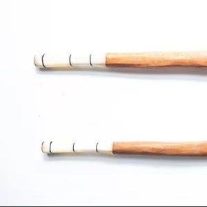 Service à salade en bois et résine au design unique, ensemble de cuillères et fourchettes avec logo personnalisé, vaisselle au design dernier cri, couverts, vaisselle à salade - Product Image 1