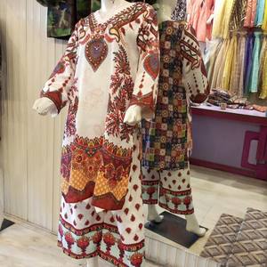 El diseñador paquistaní más vendido bordado Kurtis / Ladies bordado Kurtis/Kurtis para mujeres en la India y Pakistán - Product Image 1