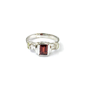 Custom 925 <b>Silver</b> <b>Garnet</b> <b>Ring</b> Deep Red Stone Fine Jewelry Manufacturer <b>Ring</b> Bulk - Product Image 1