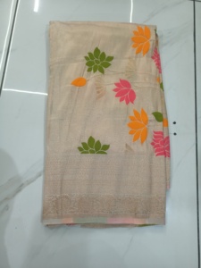 Charmant saree en nylon pour une élégance moderne, drapé facile avec une sensation légère de brise pour les fêtes indiennes et pakistanaises et les événements traditionnels - Product Image 5