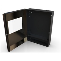 Boîtier Cabman 6 pour application d'alarme incendie, finition marron brillant, porte noire mate, revêtement poudré, installation polyvalente