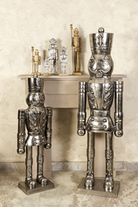 Grandes petites statues décoratives de soldat casse-noisette Figurines de vacances de Noël en aluminium ornements décoratifs modernes pour la maison - Product Image 2
