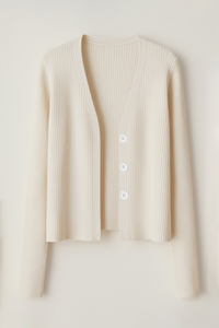 Cardigan court en tricot côtelé uni pour femme, pull léger extensible à manches longues avec boutons, ensemble respirant et écologique - Product Image 4