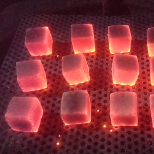 Disfrute de una reunión de narguile, donde el carbón de briquetas en forma de cubo eleva la deliciosa esencia de su Shisha - Product Image 1