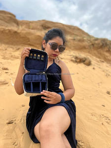 Nuevo joyero de cuero de vaca con pelo metálico con estilo occidental hecho a mano, joyería de viaje bonita, almacenamiento mínimo esencial - Product Image 5