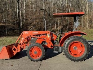 Compact Utility Used Kubota L4400 Tractors <b>For</b> Sale - Product Image 4