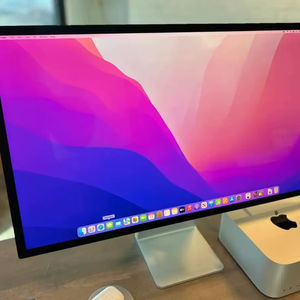 Monitor Apple 2022 Studio Display de 27 Pulgadas 5K Retina IPS 60Hz con Cámara de 12MP, M3 Ultra, 512GB de RAM, 16TB de SSD, Conjunto Completo a Precio Accesible - Product Image 1