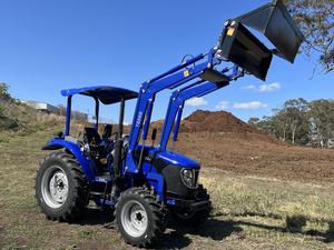 Tracteur à roues Lovol TB754 75 CV avec ROPS 4x4, benne 4-en-1, moteur diesel, pompe et boîte de vitesses - Claas Buy - Product Image 2