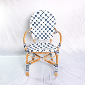 เก้าอี้พักผ่อนทำจากหวายอลาน่าสำหรับบ้านสไตล์ทันสมัยและใช้งานได้อย่างสะดวกสบายสำหรับห้องนั่งเล่น - Product Image 2