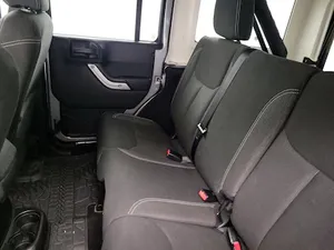 รถจี๊ปแรงเลอร์ อันลิมิเต็ด ซาฮาร่า ปี 2015 มือสอง พวงมาลัยซ้าย/ขวา - Product Image 5