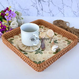 Bandeja de Ratán Moderna de Primera Calidad Tejida a Mano, Bandeja de Servicio Natural Decorativa Multiusos Móvil para Decoración del Hogar Tradebyd - Product Image 1