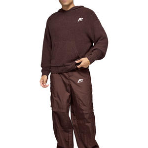 ชุดวอร์มมีฮู้ดแบบมีเท็กซ์เจอร์ สไตล์คาร์โก้ ขายดี รับผลิตตามสั่ง ขายส่ง B2B แฟชั่นสตรีทแวร์และชุดกีฬา รับผลิตแบบ OEM และติดฉลากส่วนตัว - Product Image 1