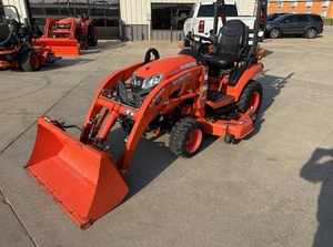 Envío gratis Kubota Mini Tractor con cargador frontal y cortacésped Kubota BX2680 4WD Tractor - Product Image 6