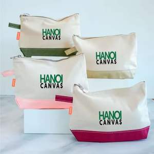 Hot Sale High Quality Eco-Friendly Canvas <b>Makeup</b> <b>Case</b> Fashionable Zipper Closure Customized Logo Cosmetics Storage Bag Plain - Product Image 1