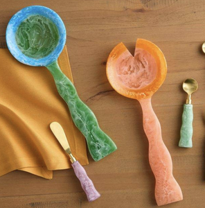 Ensemble de 4 cuillères à salade en résine faites à la main pour mariage, provenance Inde, couverts modernes écologiques, lavage à la main uniquement - Product Image 3