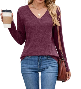 Camiseta OEM personalizada de manga larga con cuello en V para mujer 100% algodón tela suave y transpirable ropa informal de calidad superior para todas las estaciones - Product Image 1