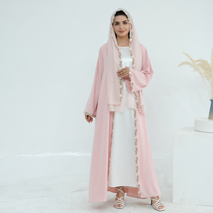 Abaya ouverte Loriya rose poudré avec dentelle et ensemble <span class=keywords><strong>hijab</strong></span> 2026 – Vêtements modestes pour femmes musulmanes, abaya florale pour mariage, <span class=keywords><strong>robe</strong></span> de <span class=keywords><strong>demoiselle</strong></span> <span class=keywords><strong>d</strong></span>'<span class=keywords><strong>honneur</strong></span> - Product Image 2