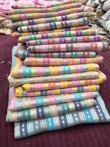 Tissu en organza à carreaux de haute qualité pour la conception de mode et les projets de couture DIY, doux, lisse et transparent pour garçons - Product Image 3