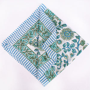 Bandana unisexe multifonctionnel en coton premium fait main, imprimé floral, écologique, respirant, pour la tête, le cou et les cheveux, à porter au quotidien - Product Image 3