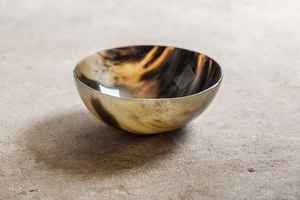 Vente en gros de bol en corne naturelle de buffle Bol en corne de haute qualité avec bord en laiton à un prix abordable de l'exportateur indien - Product Image 3