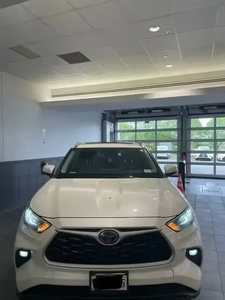 ใช้2021 T0 Y3 TA Hi GH La n.de R H0brid XLE AWD - Product Image 5