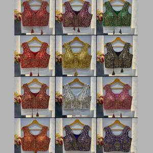 Magnifique Blouse Traditionnelle d'Hiver pour Mariage, Col en V, en Soie Italienne Pure et Douce, avec Broderie Lourde de Perles et Sequins, Exportation Royale - Product Image 5