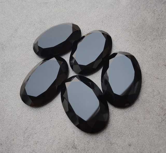 Shop Online Natural Black Onyx 6mmx8mm Oval Tablet Cut Customized Loose Gemstone Bulk Factory Price Real Gemstones For Sale