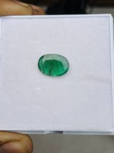 Esmeralda Natural de Zambia, Corte Ovalado, 4.24 Quilates, Piedra Preciosa de Buena Calidad, Lustre, Color Verde Agradable, Pulido Perfecto para Cualquier Joyería - Product Image 5