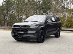 รถยนต์มือสองสภาพดี ปี 2025 ลินคอล์น นาวิเกเตอร์ รีเซิร์ฟ - Product Image 2