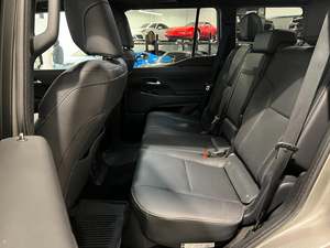 เล็กซัส GX 550 พรีเมียม AWD ปี 2024 สีเงินเมทัลลิก รถมือสอง พวงมาลัยซ้าย หลังคาซันรูฟ สตาร์ทจากระยะไกล เบาะหนัง เกียร์อัตโนมัติ - Product Image 6