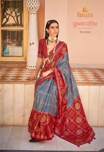 Dernier Designer de Haute Qualité en Soie Douce Patola Imprimé Saree Style Ethnique Indien pour les Fêtes Festivals Mariages par Fab Zone - Product Image 2