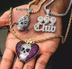 Pendentif crâne en argent 925 plaqué rhodium avec moissanite et pierres roses, style hip hop pour homme - Product Image 2