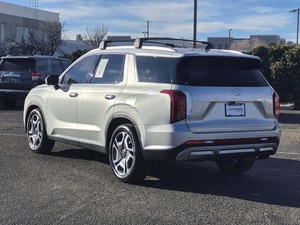 Hyundai Palisade 2024 Plateado, Versión Calligraphy, Tracción Total, Automático, Usado, Asientos de Cuero, Llantas de Aleación R18, Techo Solar, Cámara 360° - Product Image 3