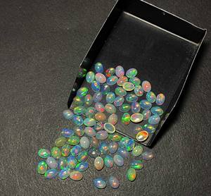 Cabochon ovale multi-feu en opale éthiopienne naturelle certifiée IGI 22 pièces 5*7MM 10 CT Lot de pierres précieuses en vrac pour bijoux - Product Image 4