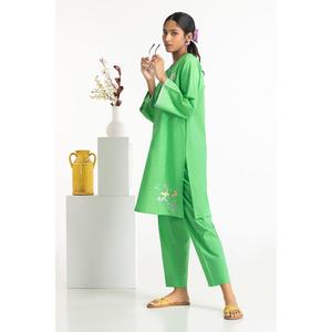 Ensemble coordonné en coton brodé vert pour femmes, hauts à manches trois-quarts pour un usage quotidien - Product Image 6