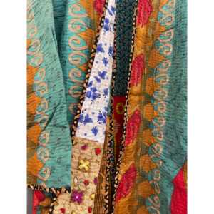 Chaqueta Reversible Acolchada Kantha Vintage para Mujer, Blazer Rosa con Bordado de Patchwork, Relleno de Algodón para Otoño, Chaqueta Corta Personalizada - Product Image 3