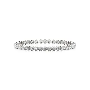 Brazalete de Diamantes en Oro de 14K con Diseño de Flor de Ranúnculo - Product Image 1