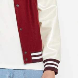 Blouson Bomber d'Hiver Élégant avec Logo Personnalisé et Broderie de Basketball de Haute Qualité - Product Image 5