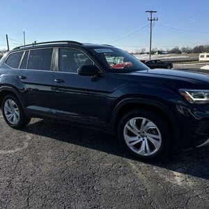 Utilisé 2021 Volkswagener Atlas 3.6L SE avec technologie - Product Image 1