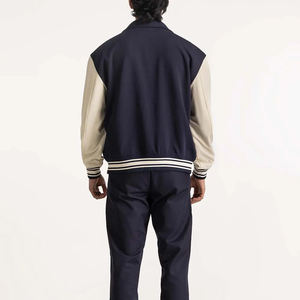 Veste universitaire pour hommes personnalisée avec corps en laine et manches en cuir logo brodé veste universitaire de baseball Letterman College - Product Image 4