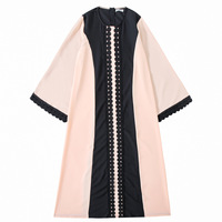 Vente en gros Robes brodées à manches longues et fermeture éclair pour femmes Abaya musulmane en dentelle Hijab pour le Moyen-Orient vêtements islamiques pour les pays arabes