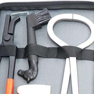 Kit de equipo de herrador profesional de caballo hecho a medida profesional de alta calidad de 7 piezas Kit de herramientas de herrador de la mejor calidad 2023 - Product Image 2