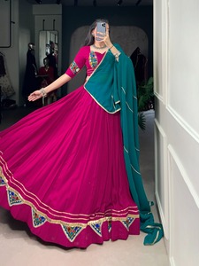 Heavy Pink Velvet <b>Chaniya</b> Lehenga <b>Choli</b> with Gamthi Work & Embossed Design Formal Wedding Wear - Product Image 3