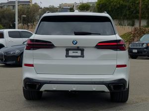 BMW X5 xDrive40i AWD 2025 - Product Image 4