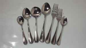 Juego de cubiertos de oro rosa de acero inoxidable de calidad superior El mejor regalo Vajilla Cuchara y tenedor para ocasiones de fiesta - Product Image 6