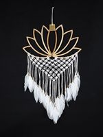 Atrapasueños hecho a mano para colgar en la pared, colgante de macramé con forma de loto, hecho a mano