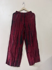 Pantalon de pyjama vintage en crêpe de soie tie-dye, doux et confortable, idéal pour les vacances - Product Image 2