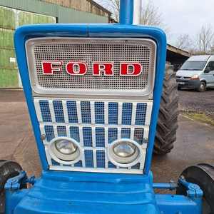 รถแทรกเตอร์ FORD 6610 4WD 40 แรงม้า ถึง 99 แรงม้า พร้อมอุปกรณ์เสริม มือสอง ขาย - Product Image 3